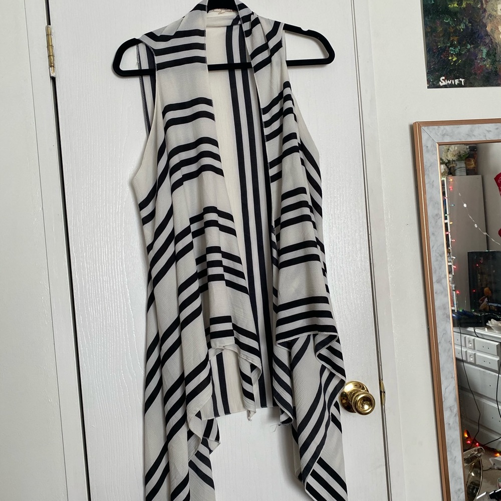 Black and White Striped Flowy Cardigan